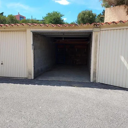Rocade De Appt T4 Avec Grande Terrasse Et Garage Apartment