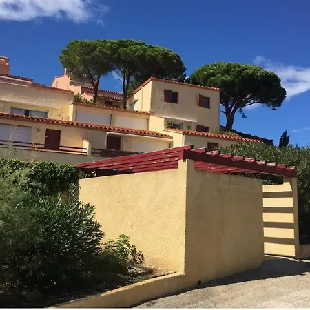 Rocade De Appt T4 Avec Grande Terrasse Et Garage Collioure