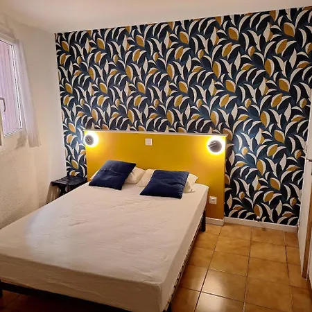 Apartment Rocade De Appt T4 Avec Grande Terrasse Et Garage Collioure